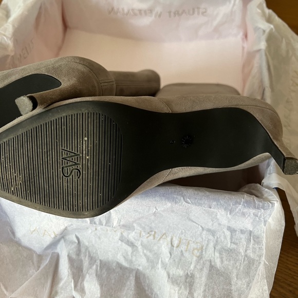 Stuart Weitzman Size 9 Sock Booties - Picture 4 of 12